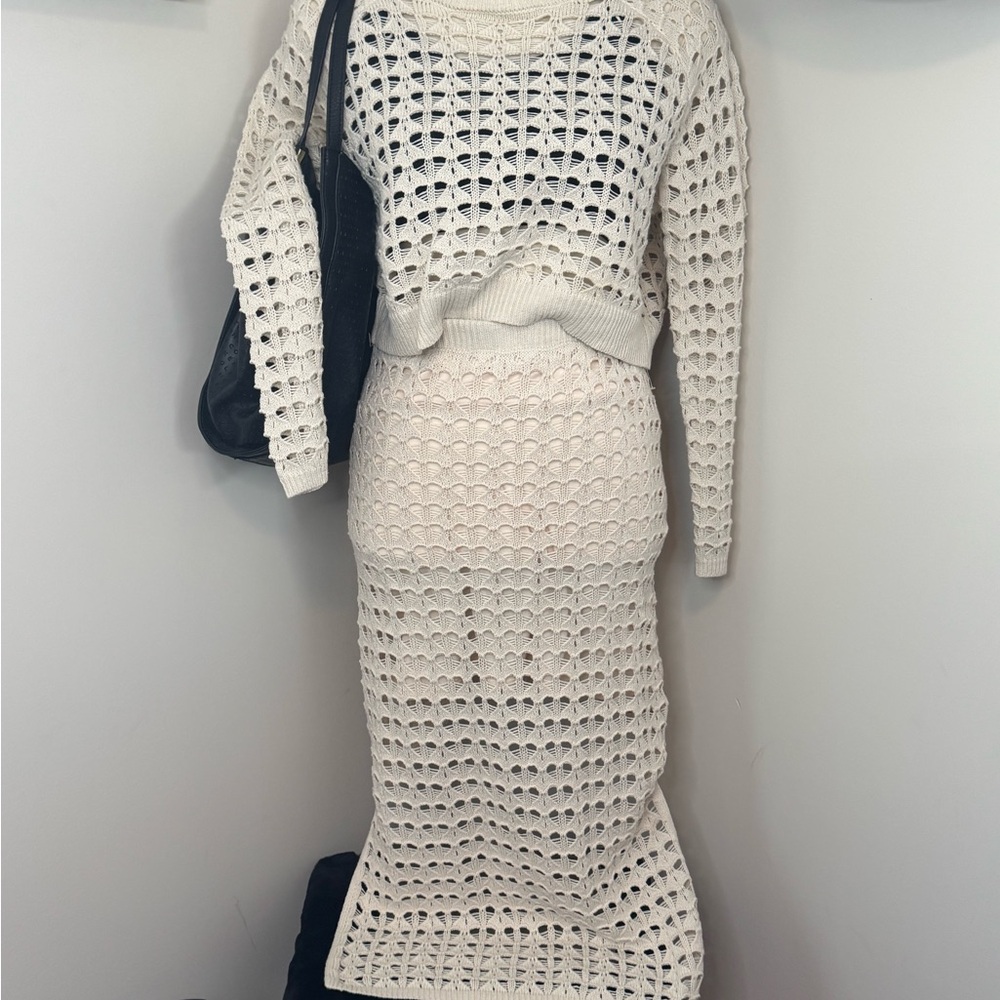 Elegant Cream Freshman 1996 Knit Set